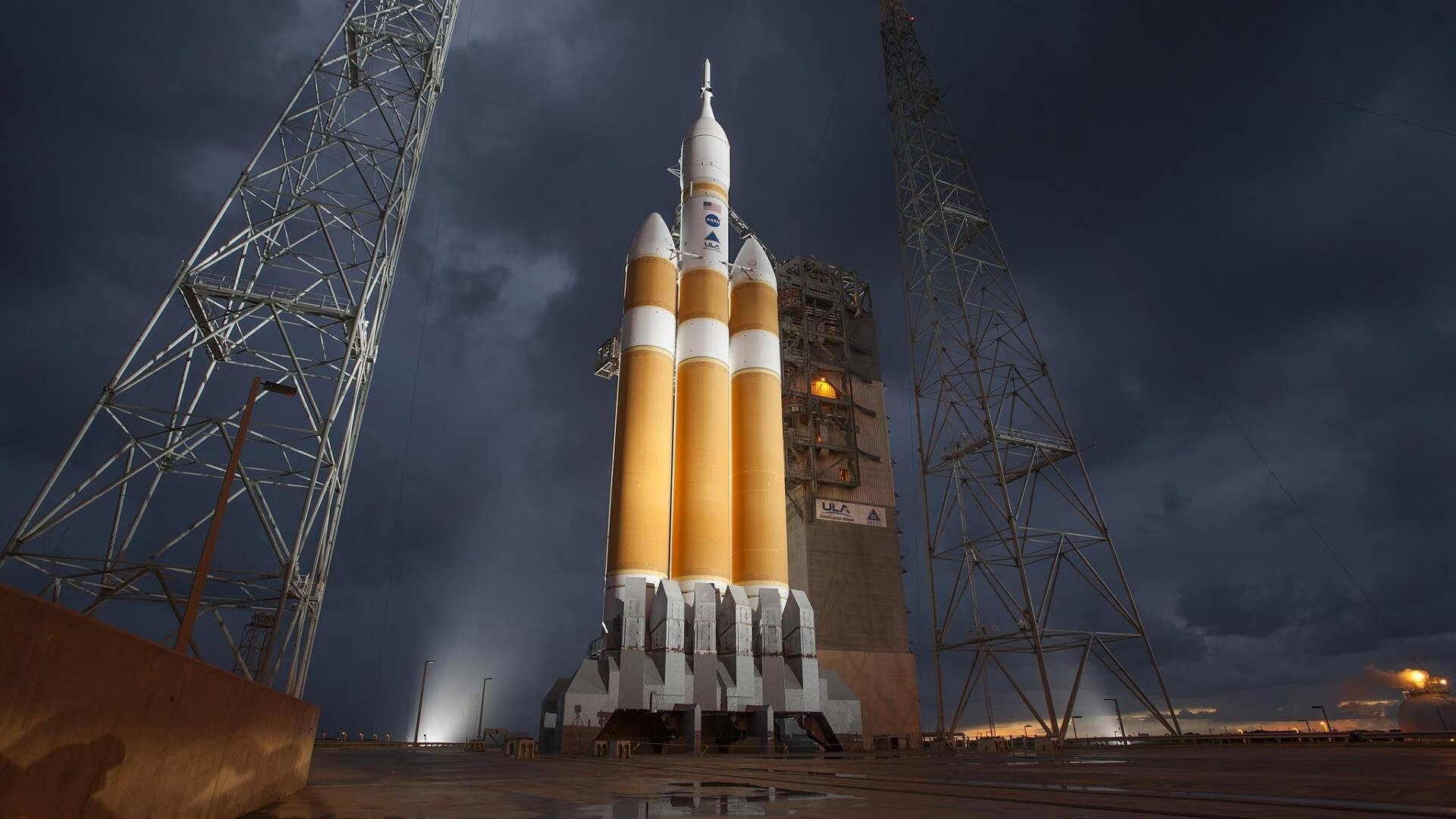 中国足球联赛转播版权价值持续攀升,中国转播足球赛是几几年开始