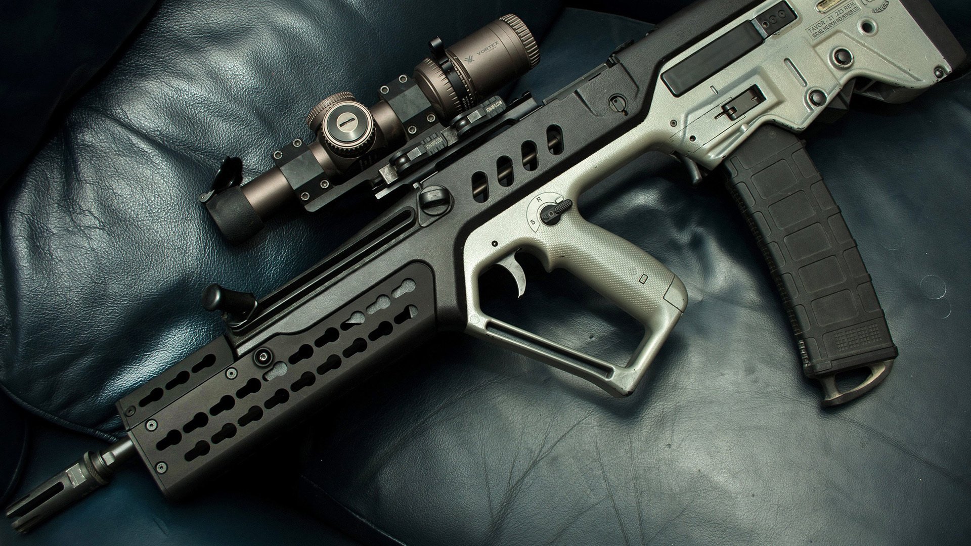 防守阵形紧凑，有效遏制对手进攻，防守技术_防守对手